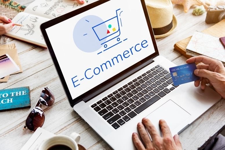 Digital Omnicon expert managing E-commerce PPC campaigns on Google Ads to boost sales for a US online store